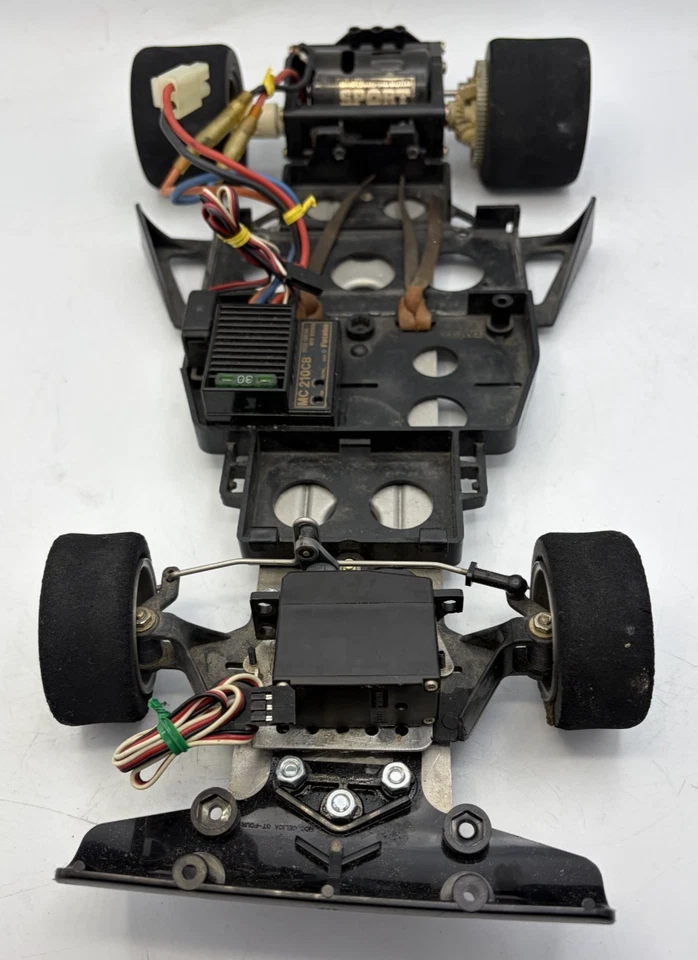 Per ricambi telaio vintage Tamiya con motore ed ESC - Immagine 2 di 4