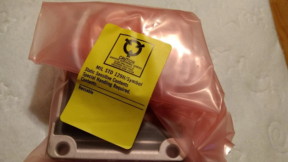 9153242 19299066 Módulo de control del motor ECM/PCM GM Saturn L300 Cadillac Catera Foto 2 de 4