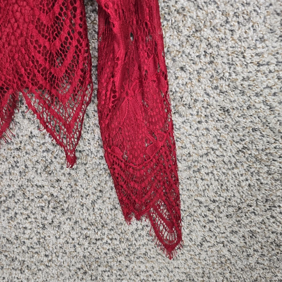 Blusa Guess Top Mujer Mediana Borgoña Corta Encaje Forrada Ojo de Cerradura Botón Damas Foto 2 de 4