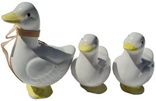 Vintage Three 3 RUSS Ceramic Ducks Yellow Korea 1"-3"L