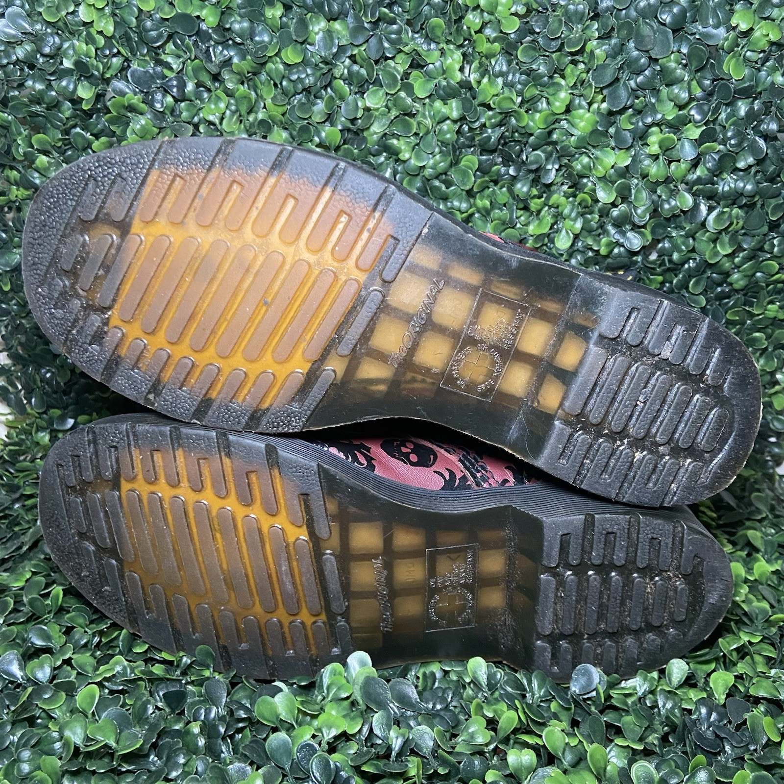 Doc Dr. Martens Skull Women’s Boots Burgundy Red Size US 9 UK 7 thumbnail 7