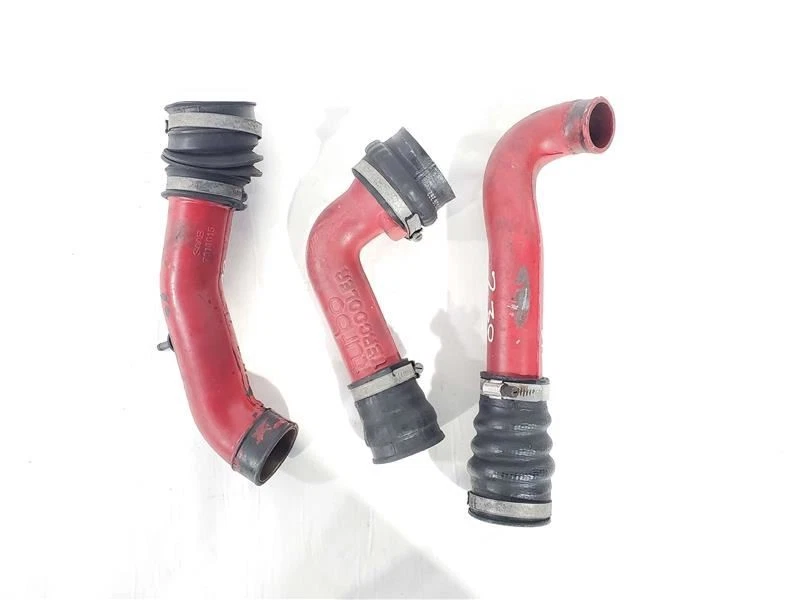 Juego de 3 tubos intercooler turbo 2,0 L OEM 1986 SAAB 900 Foto 2 de 4