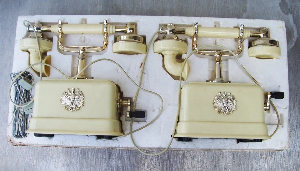 TELEPHONE JOUET GEOBRA 1900 - Photo 1/4