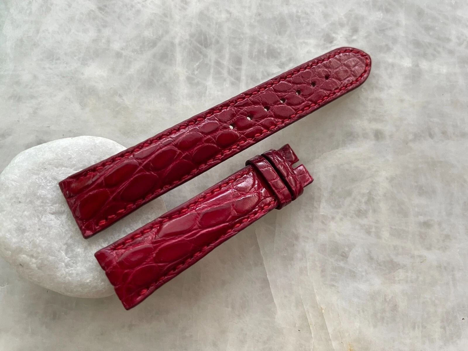 19mm/16mm Burgundy Alligator Crocodile Print Leather Watch Strap Band