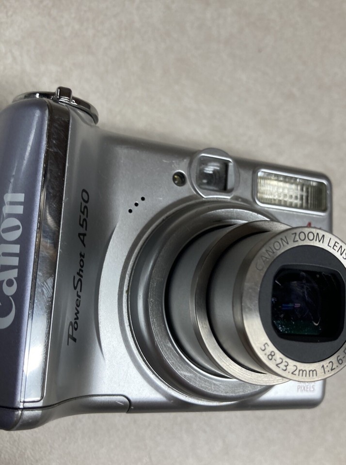Canon Powershot A550 7.1 Mega Pixels 4x Optical Zoom Camera W/2GB