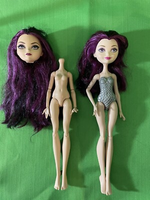 Ever After High Raven 2012 *damaged and 2015