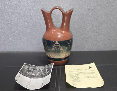 #ad Authentic Native American Sioux Pottery Titled The Wedding Vase. Jeanne High Elk $47.99