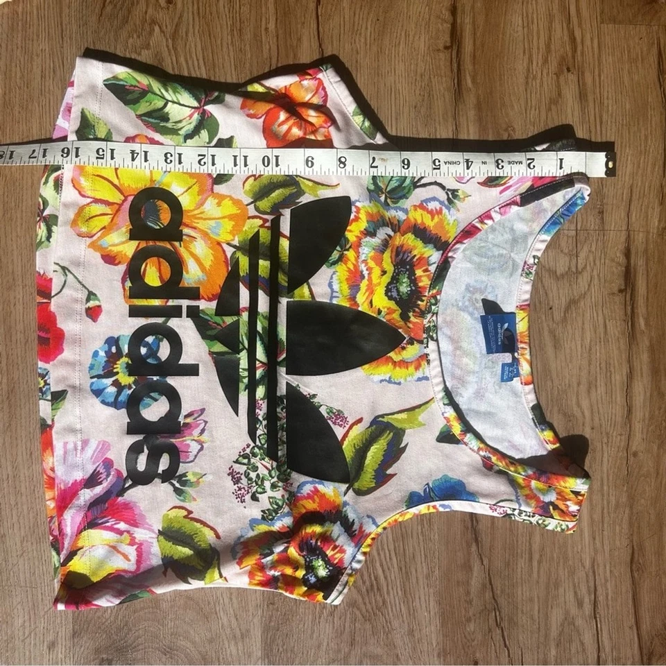 Camiseta sin mangas corta Adidas Originales Floral Trifolio S Rosa Multicolor BR5110 Foto 4 de 4
