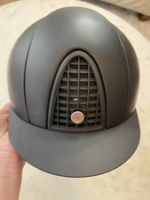 Hermes Helmet Near Flawless. 7 3/8 Retails For $1595 Helmet Case Included