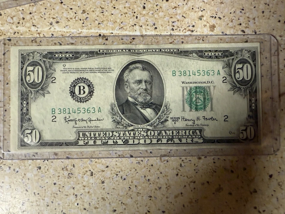 Vintage 1950 Note Lot $10, $20, $50, And $100 Notes. - Image 4 of 4