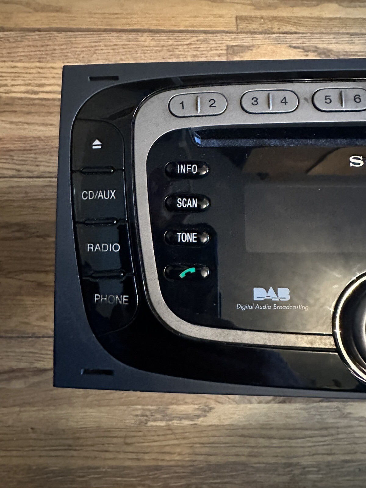 FORD KUGA FIESTA FOCUS TRANSIT SONY DAB MP3 RADIO CD PLAYER WITH CODE