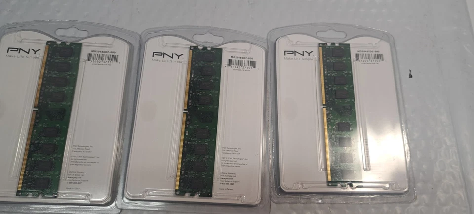 3X PNY 2 GB DIMM 800 MHz DDR2 Memory (MD2048SD2-800) Memory Chip Upgrade - Image 3 of 4
