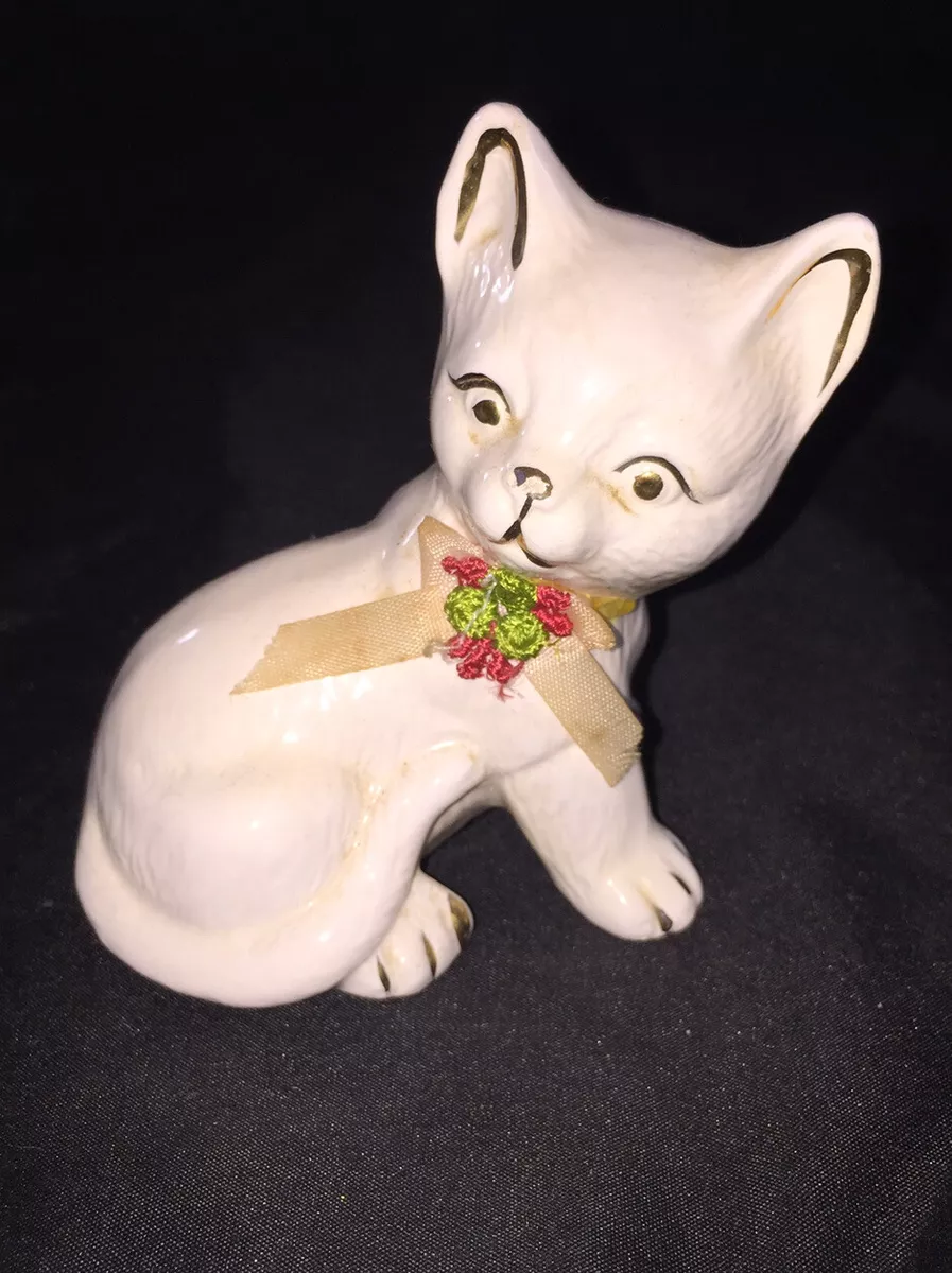 Scaredy Cat - Porcelain Animal Figurines