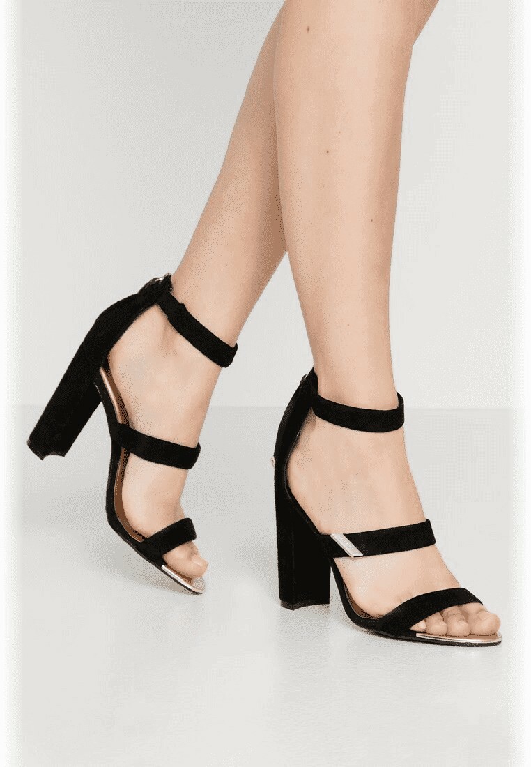 BNIB Ted Baker Alinra triple strap 