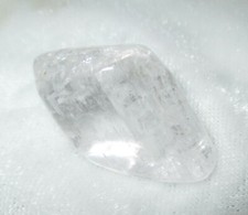 Kunzit ~ Trommelstein ~ Handschmeichler ~ Heilstein ~ Edelstein