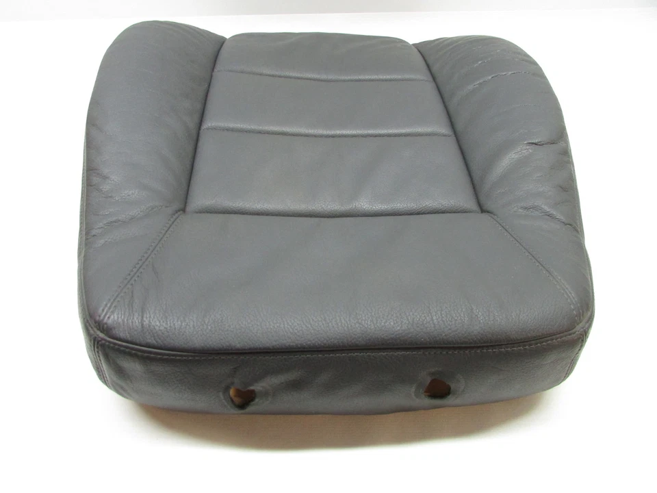 2001 AUDI A6 СИДЕНЬЕ ВЕРХНЯЯ ПОДУШКА СПЕРЕДИ СПРАВА ЧЕРНАЯ КОЖА OEM 00 01 02 03 04 - Изображение 4 из 4