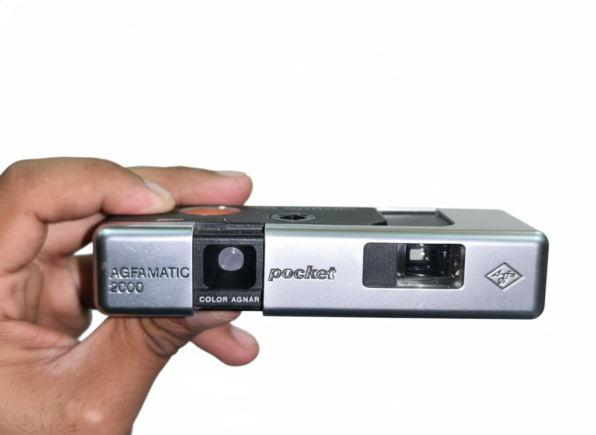 Agfa Agfamatic 2000 pocket sensor vintage camera equipment - eBay listing photo 1