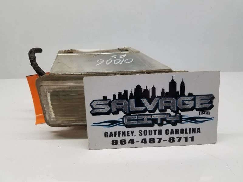 Luz de canto/parque para passageiros montada para para-choque 94-97 S10/S15/SONOMA 4491 - Imagem 2 de 4