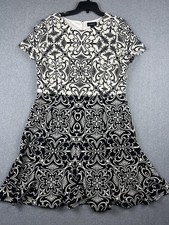 Liz Claiborne Dress Womens 16 Black White Fit Flare Short Sleeve Baroque Print
