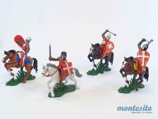 DSG ARGENTINA MOUNTED CRUSADERS MEDIEVAL KNIGHTS 1:32 YELLOW BLACK TUNICS