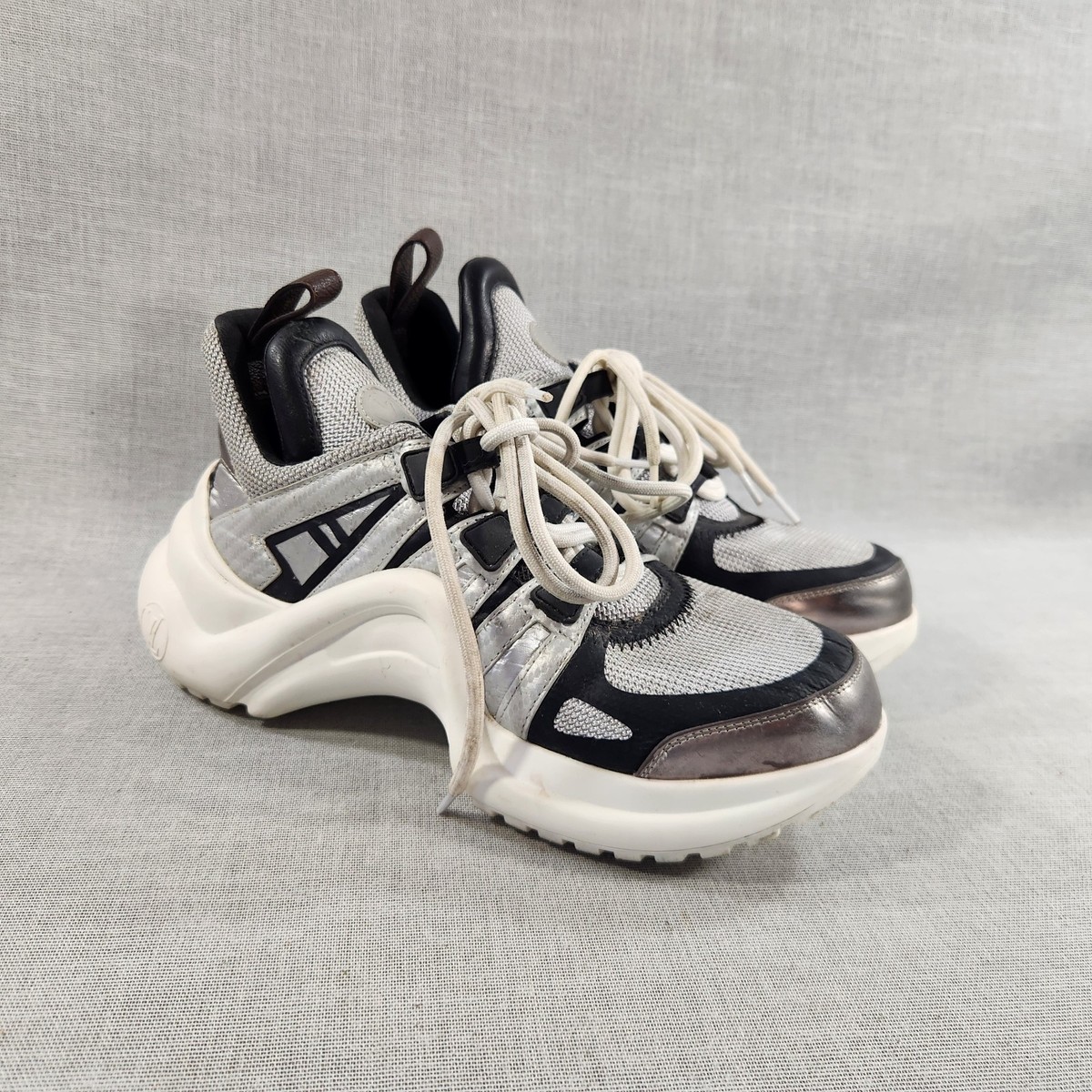 LOUIS VUITTON LV Arclight Womens Sneakers Shoes Size Black White Lace Up