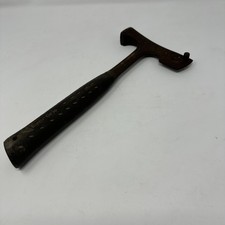 VINTAGE ESTWING - Roofing /Drywall  / Shingli...