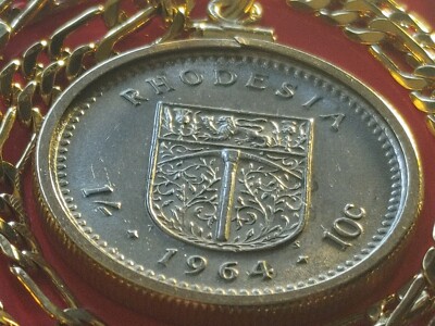 1964 Colonial Rhodesia coin Pendant w/   Gold filled Chain. Elizabeth II. 24''