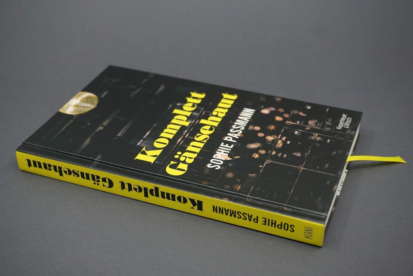 Thumbnail - Komplett Gänsehaut | Sophie Passmann | Deutsch | Buch | 179 S. | 2021