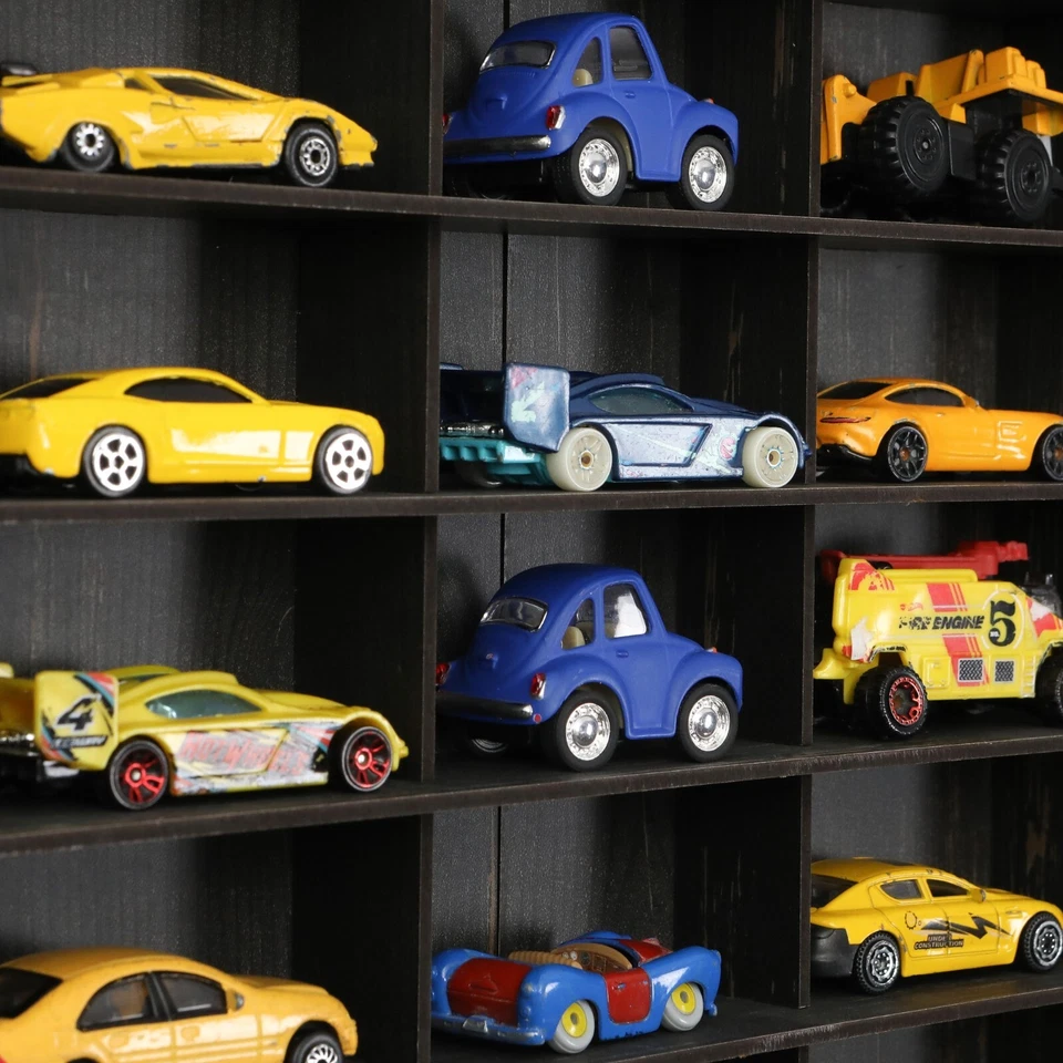 1:64Toy Car Wall Shelf, Hotwheels, Matchbox Compatible Display Case for 100 Cars - Image 3 of 4