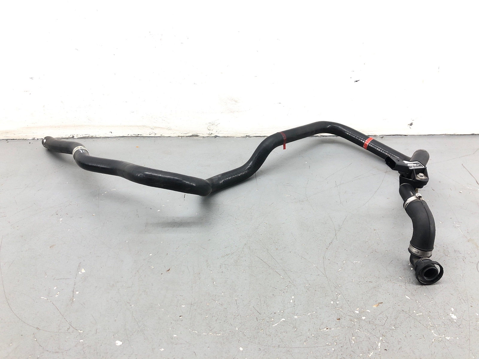 2020-2023 MCLAREN GT 4.0L ENGINE MISC AIR HOSE PIPE LINE W/SENSOR 22FA031GP OEM