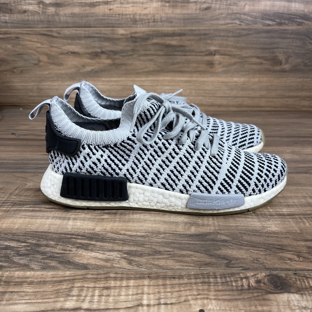 Adidas Mens NMD R1 CQ2387 Gray Running Shoes Sneakers Size 9