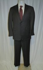Hickey Freeman Gray Striped Mahogany Beacon Loro Piana 150 Two Button Suit 42R
