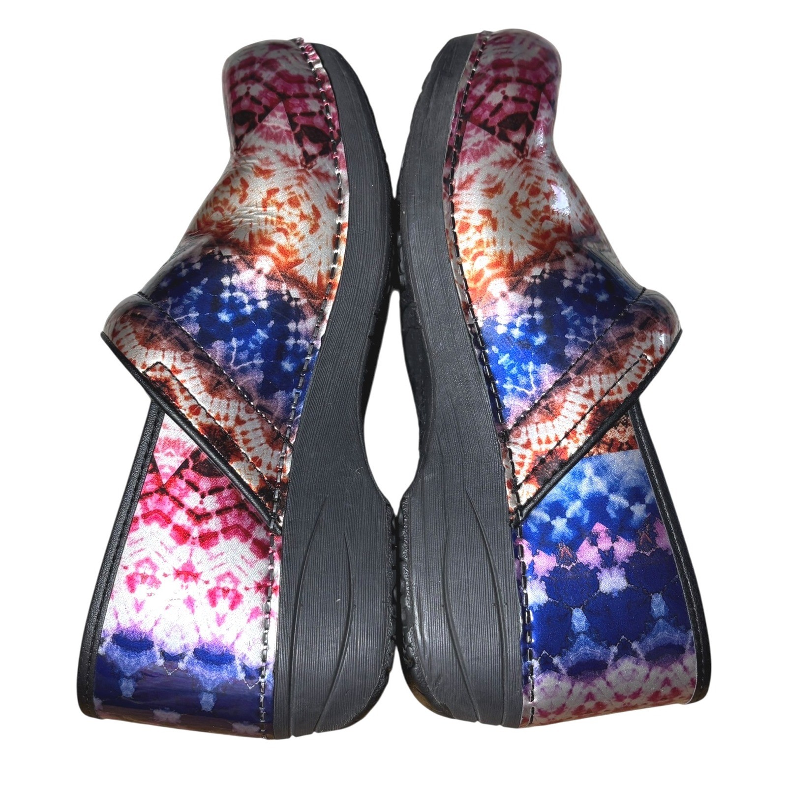 Dansko XP 2.0 Patent Metallic Tie Dye Clogs Nursing Shoes Comfort SZ 41 /9.5-10