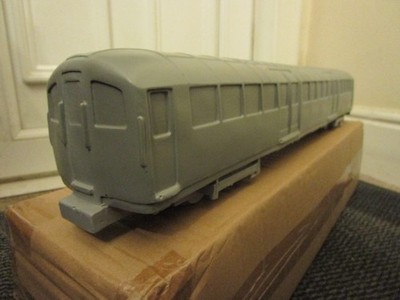 LONDON UNDERGROUND 1959 TUBE STOCK DRIVING COACH 1:32 STRONG RESIN MODEL #2