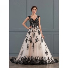 New A-line Wedding Dresses Applique V-Neck Bride Dresses Court Train Lace Tulle