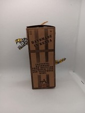 Lata de refresco Acacia Creations Canimales Dinosaurio Hecha a Mano Kenia RARA Caja dañada