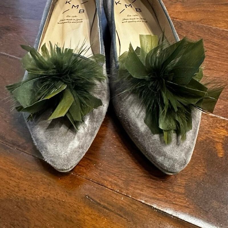 KMB Women's Suede Pointed Toe Flats Feather Pom Accent Size 38 - Main Image