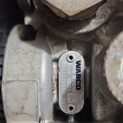 4801070000 | Genuine Wabco  EBS Trailer Modulator S480 107 000 0