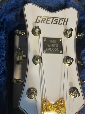 Gretsch THE WHITE FALCON Syncromatic Headstock Plate Gold With Screws