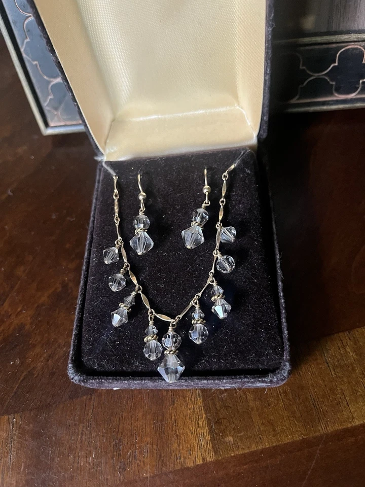 Juego de pendientes collar cadena cuentas champán checo verde decorativo relleno de oro de 14k de colección Foto 4 de 4