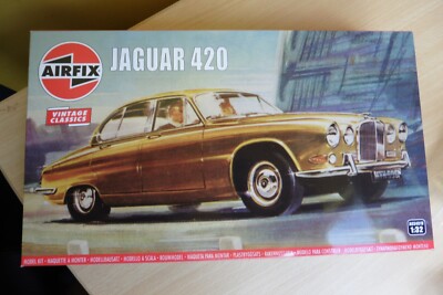 AIRFIX SEALED VINTAGE CLASSICS 1/32 JAGUAR 420 PLASTIC MODEL KIT A03401V