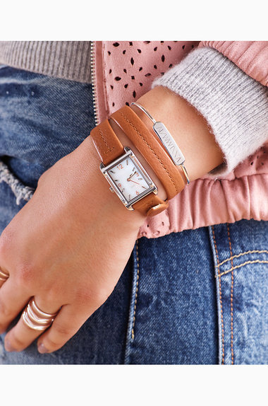 Stella & Dot Pyramid Tank Watch-Double Wrap Saddle/Black  display picture 2