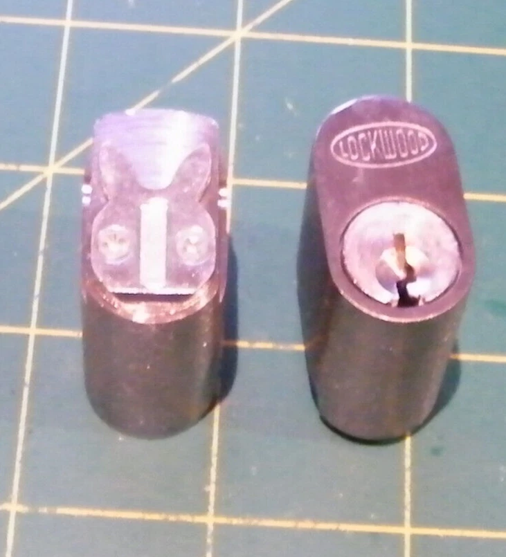 Picture 3 of 4