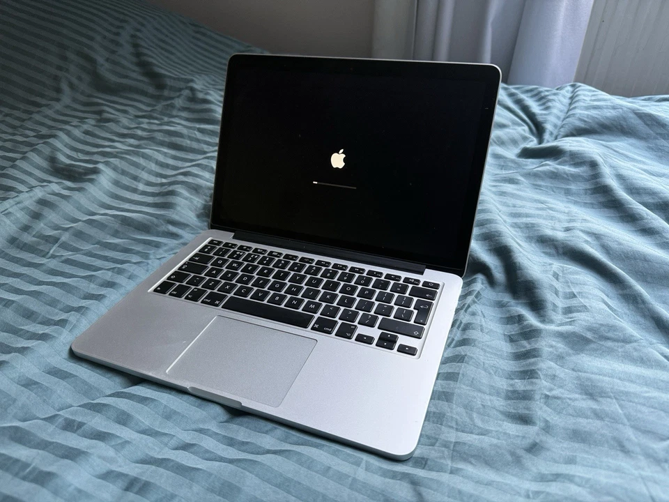 Apple MacBook Pro 13" 2013 · i7 · 16GB · 500GB, photo 1 of 4