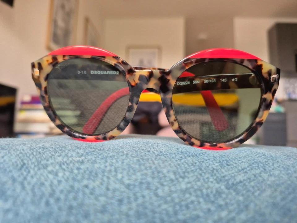 DSQUARED2 Designer Sonnenbrille Damen - made in Italy - Bild 1 von 4