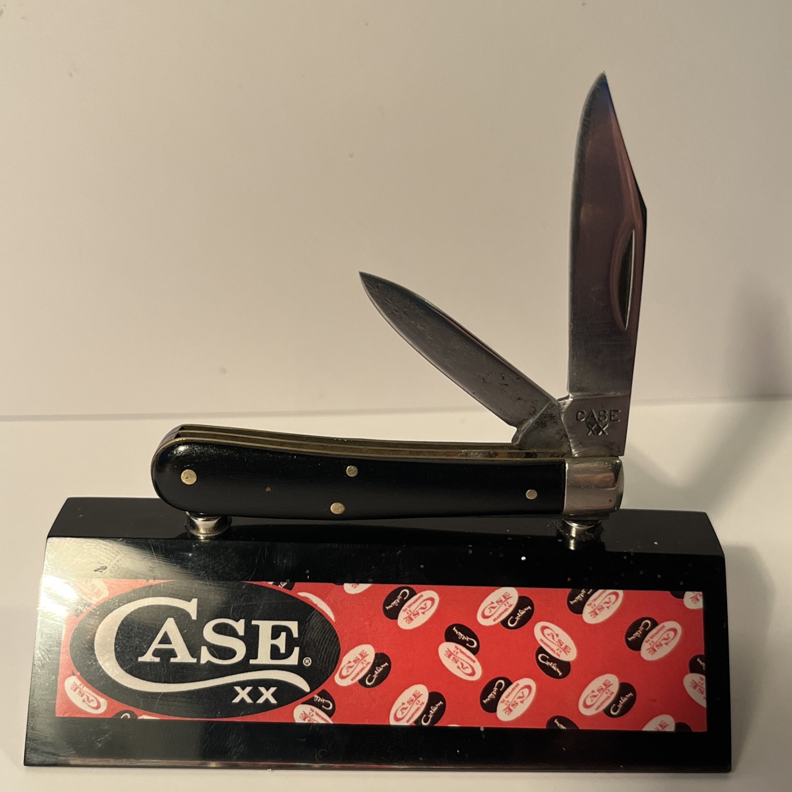 Case XX Tadpole 1940-1964 Slick Black