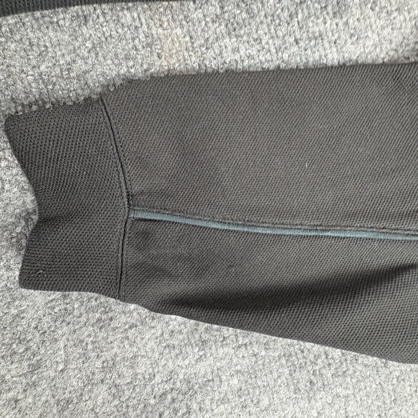 Descente Pullover Men L Black 1/4 Zip Sportswear Athleisure Grunge Paint Splat