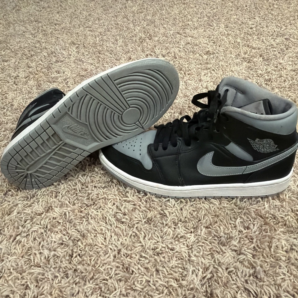 Nike Air Jordan 1 Mid "Sombra" Negro/Gris Partícula #BQ6472-007 Mujer Talla 10 Foto 3 de 4