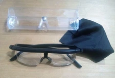 Vizmaxx Self-Adjusting Unisex Glasses For Near & Far Sight W/ Soft Case & Cloth