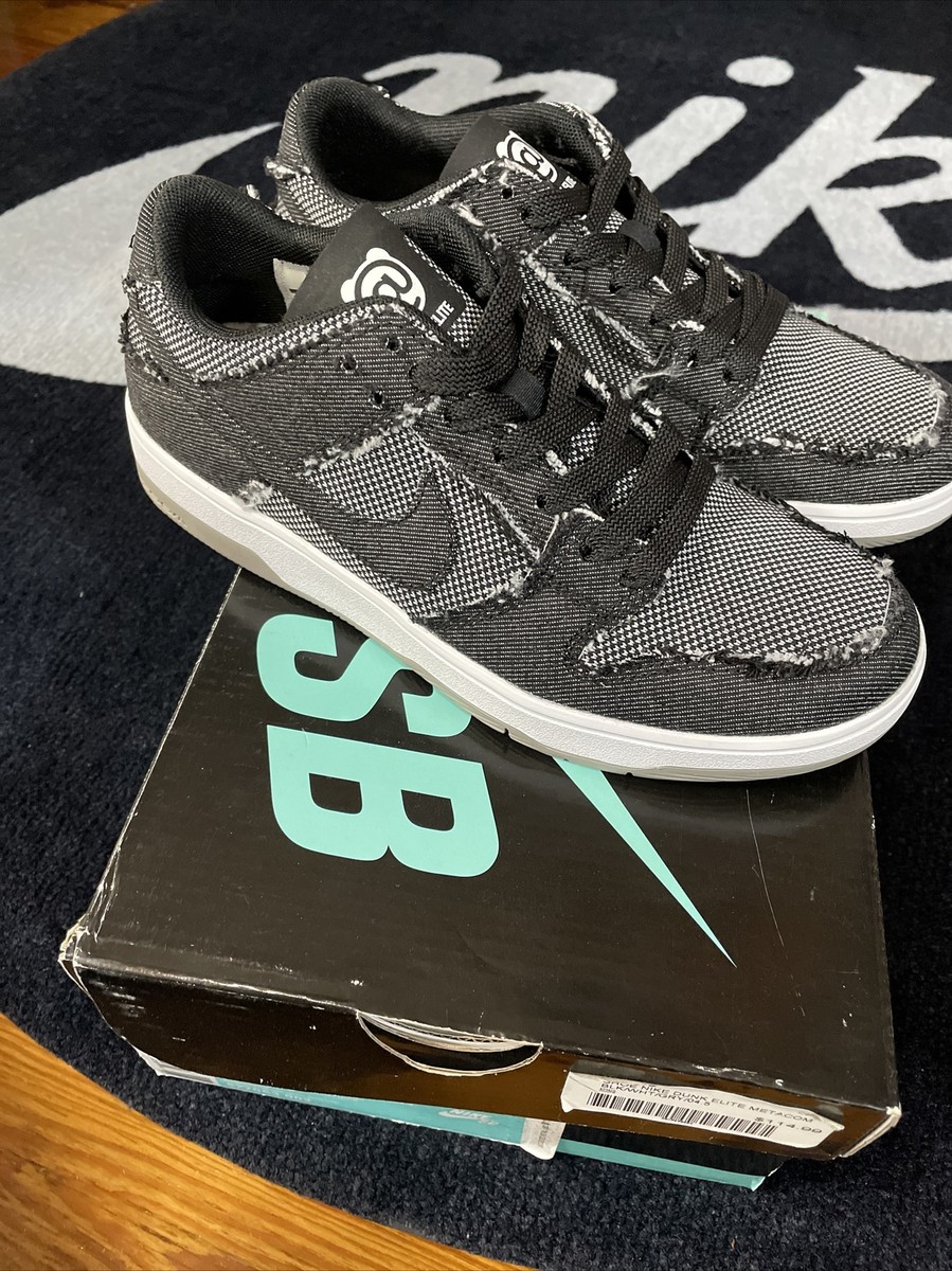 その他 MEDICOM TOY - BE@RBRICK NIKE SB 2020 BLACK 70% Medicom Toy x Nike SB Dunk Low 2020 Release Date & Info